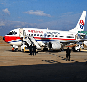 满洲里西郊航空货运航空快运业稳步发展的原因是什么？